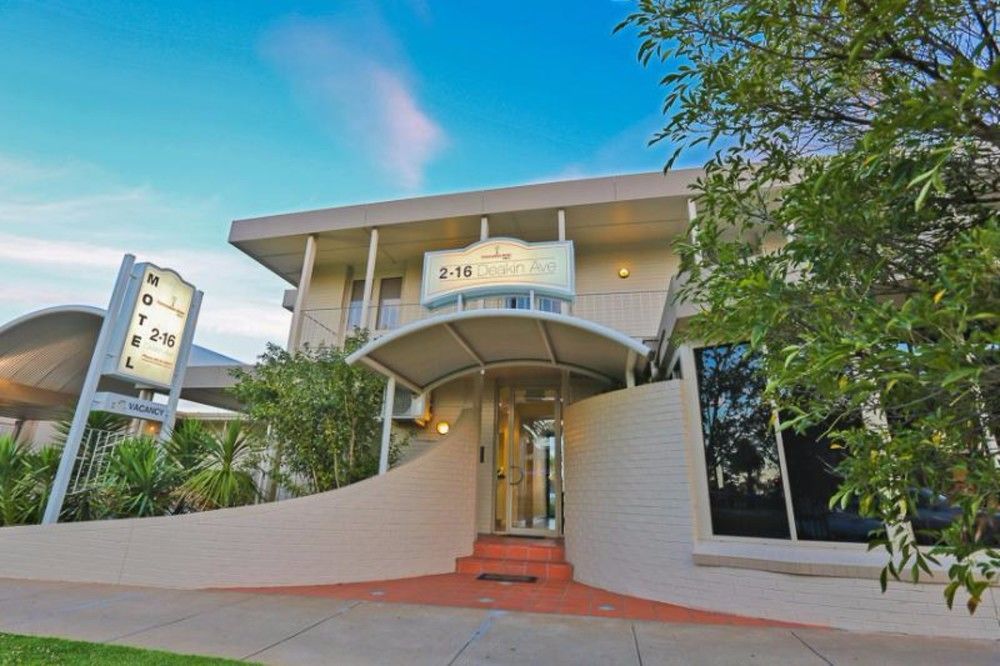 Commodore Mildura Motel Buitenkant foto