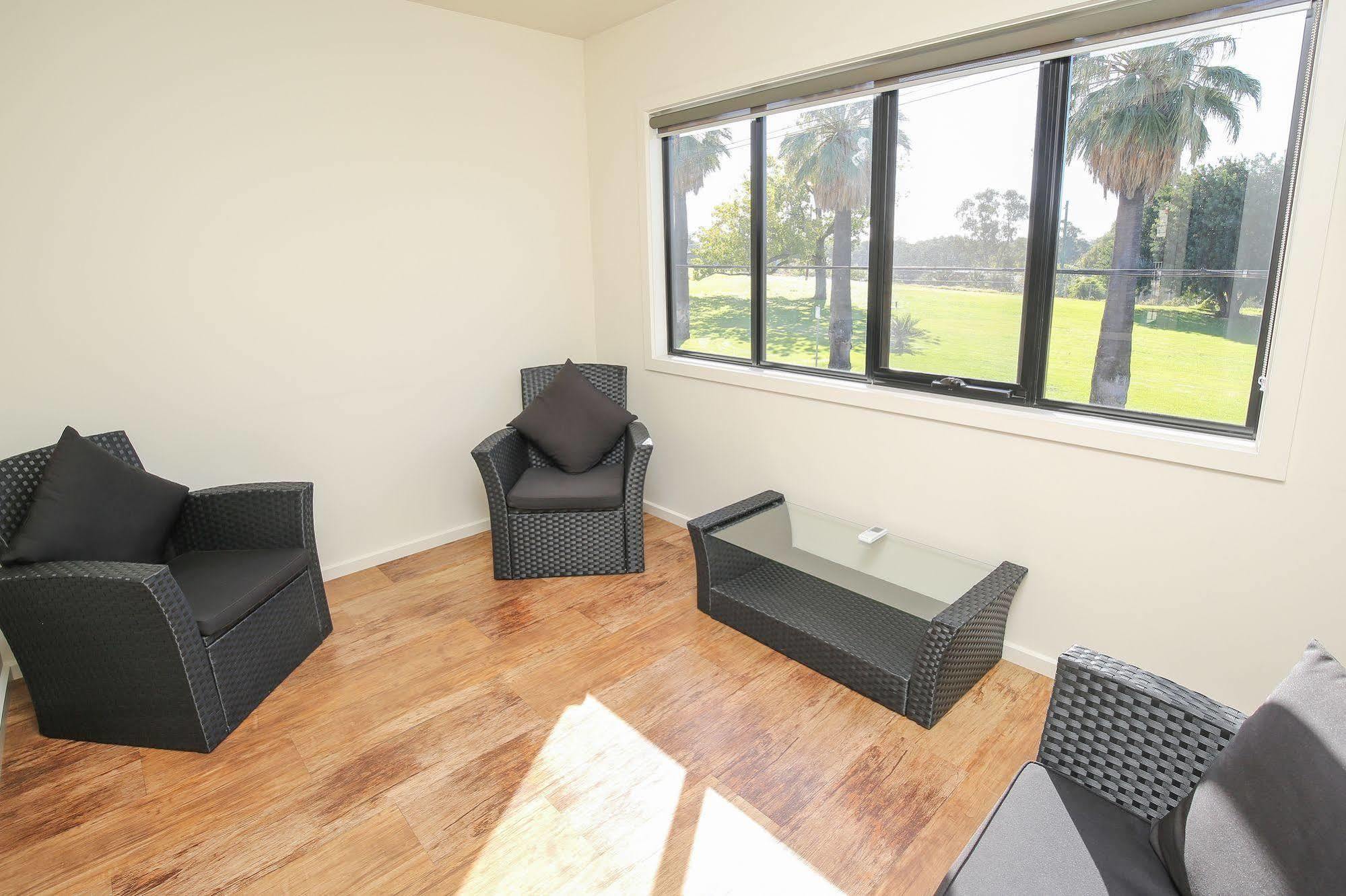 Commodore Mildura Motel Buitenkant foto