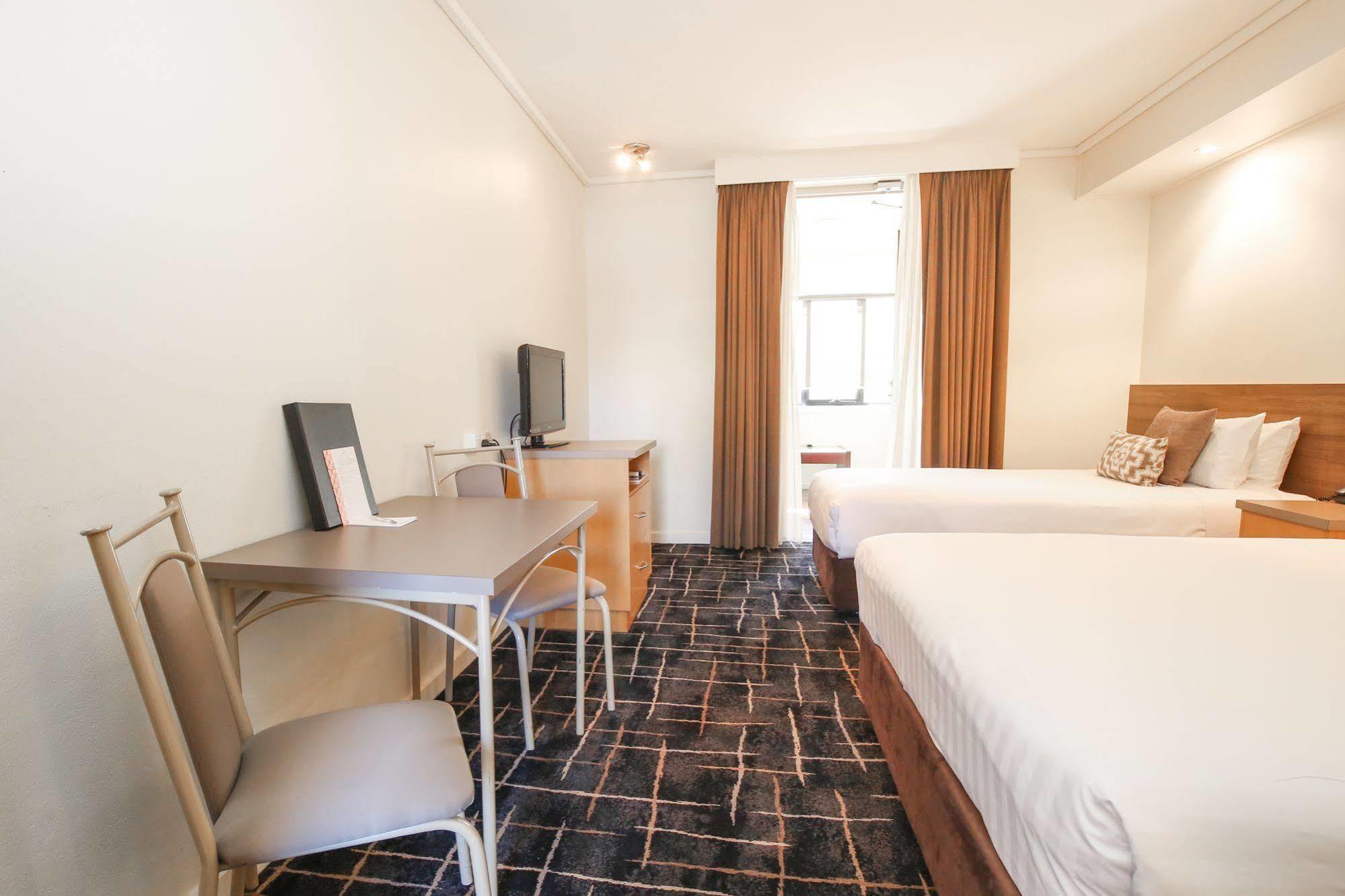 Commodore Mildura Motel Buitenkant foto